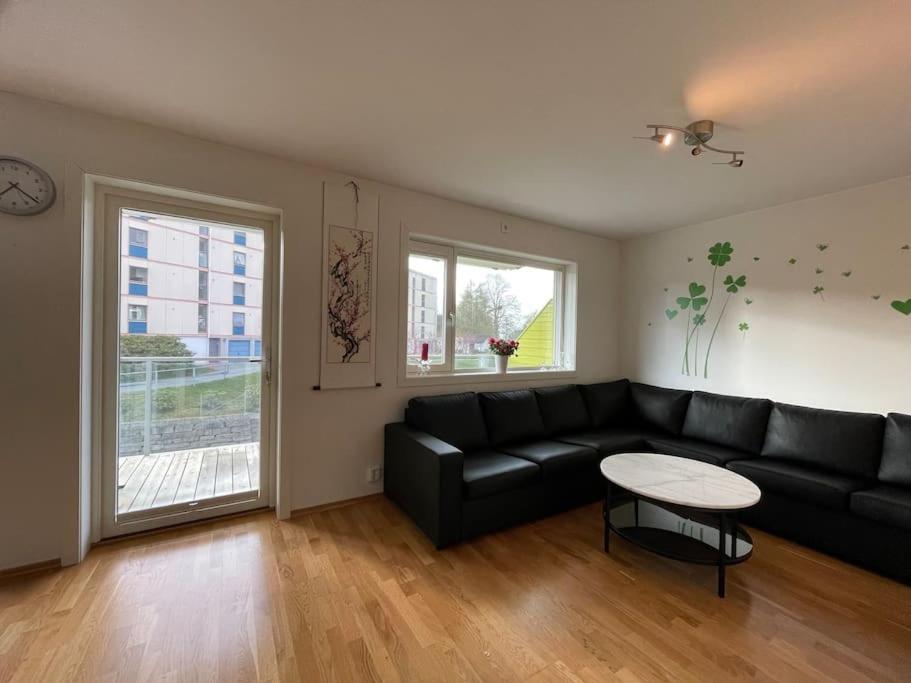 3 Sleeping Rooms For 82M2 Which Direct Traffic To Airport And City Center ベルゲン エクステリア 写真